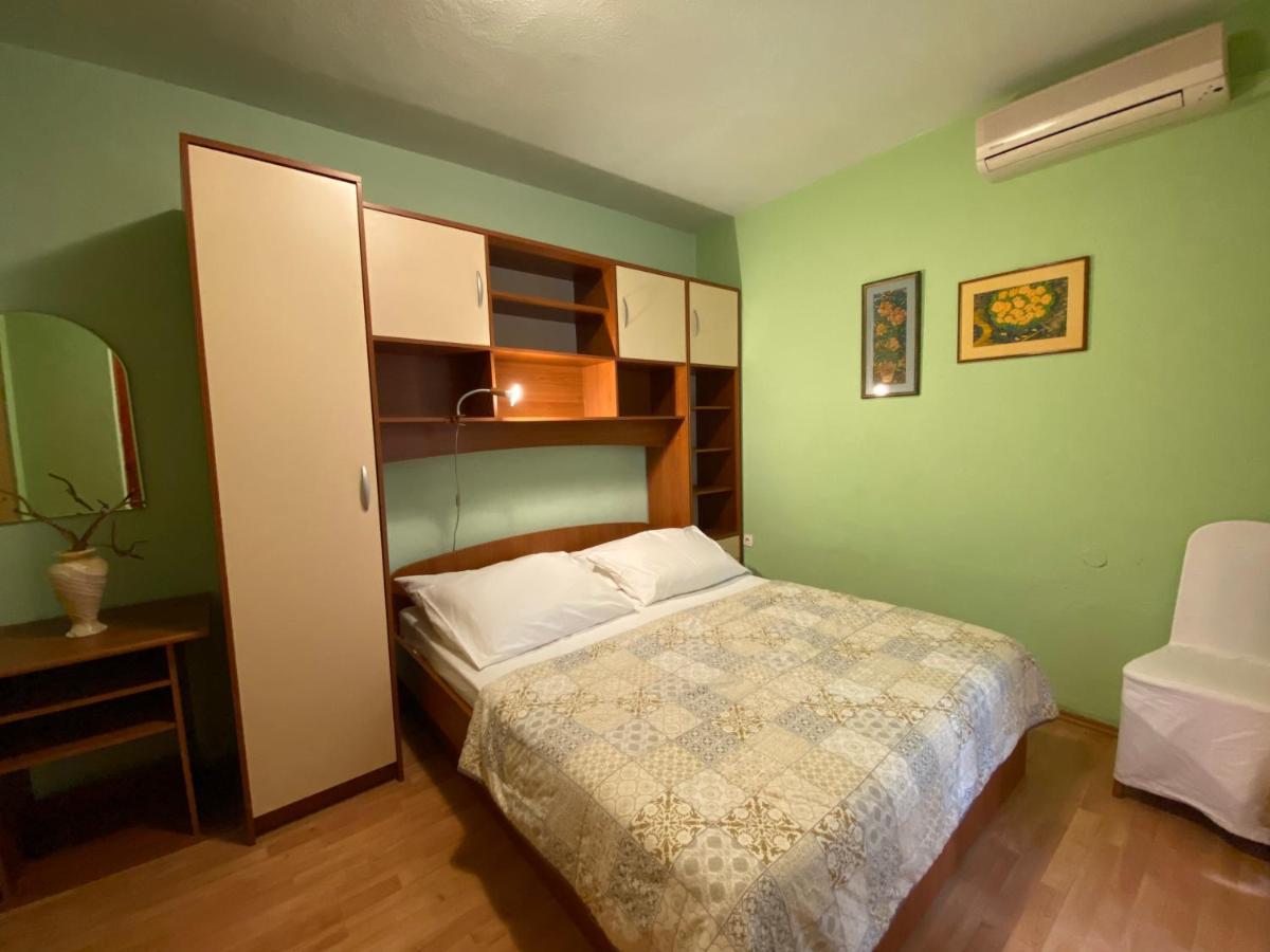 Rooms Josip Makarska Exterior photo